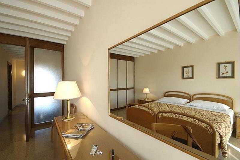Residenze Garden Aparthotel Roma Cameră foto